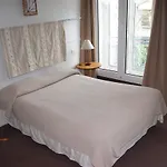 Hotel Hôtel Central Pau