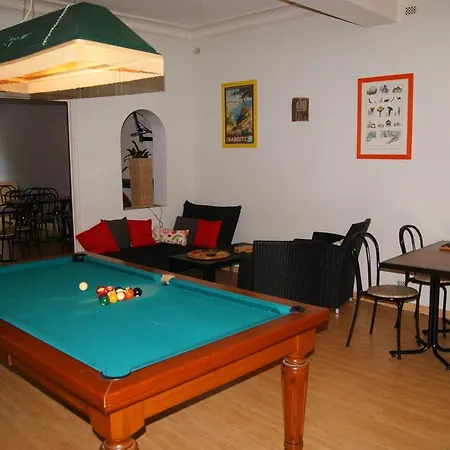 Hotel Central 2*