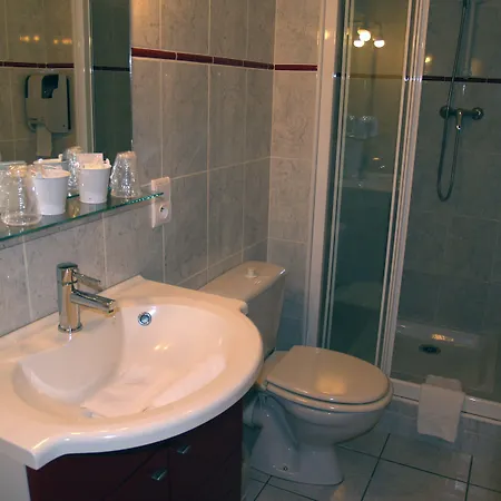 فندق أوتل سنترال بو