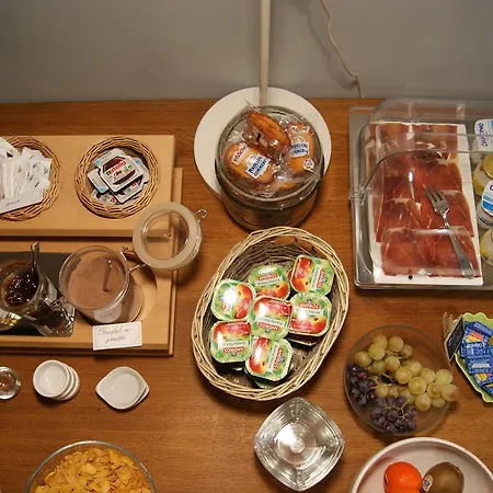 Hôtel Central Hotel 2*