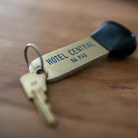 أوتل سنترال بو