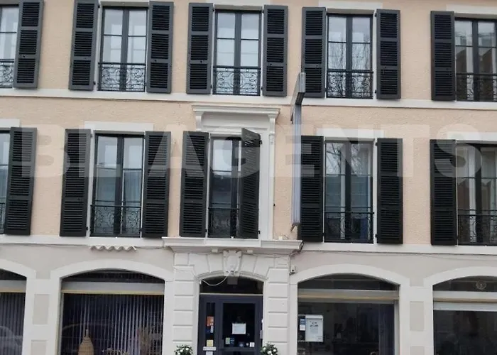 Hotel Hôtel Central Pau