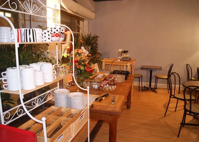 Hotel Central 2* 포