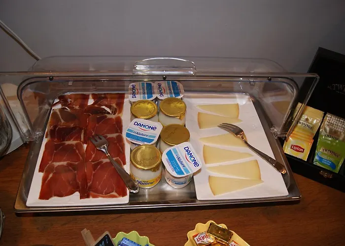 호텔 Hotel Central 2*