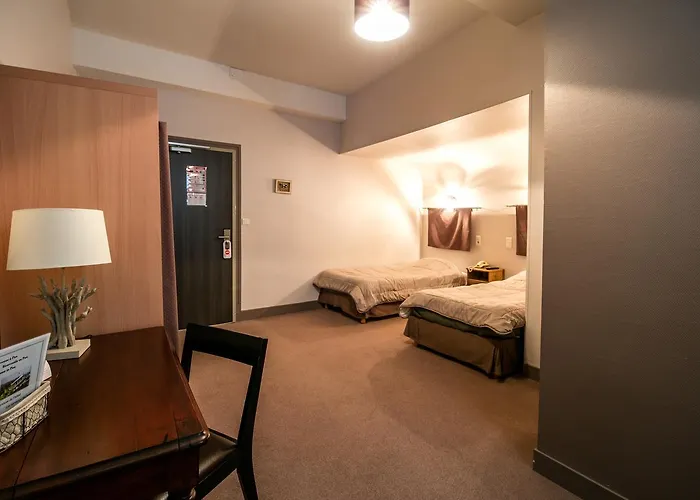 Hotel Central Hotel 2*